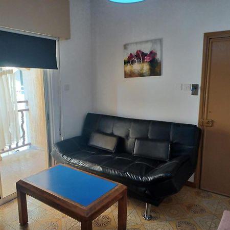 Terpsichore Holiday Apts Лимасол Экстерьер фото