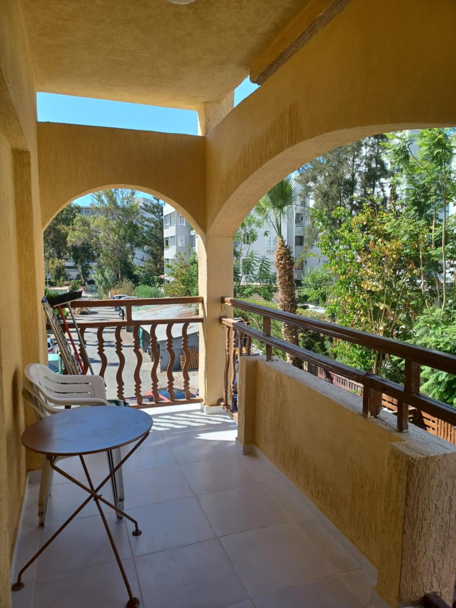 Terpsichore Holiday Apts Лимасол Экстерьер фото