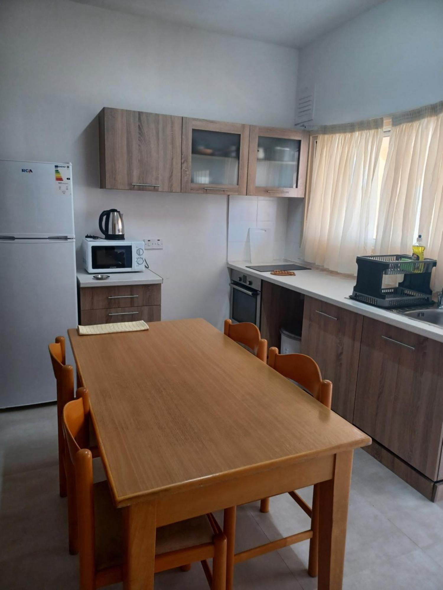 Terpsichore Holiday Apts Лимасол Экстерьер фото