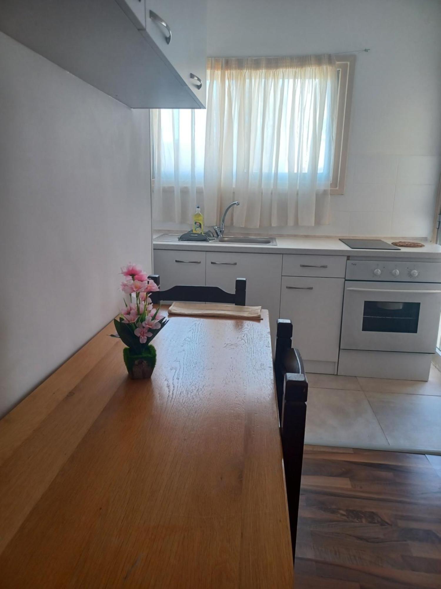 Terpsichore Holiday Apts Лимасол Экстерьер фото