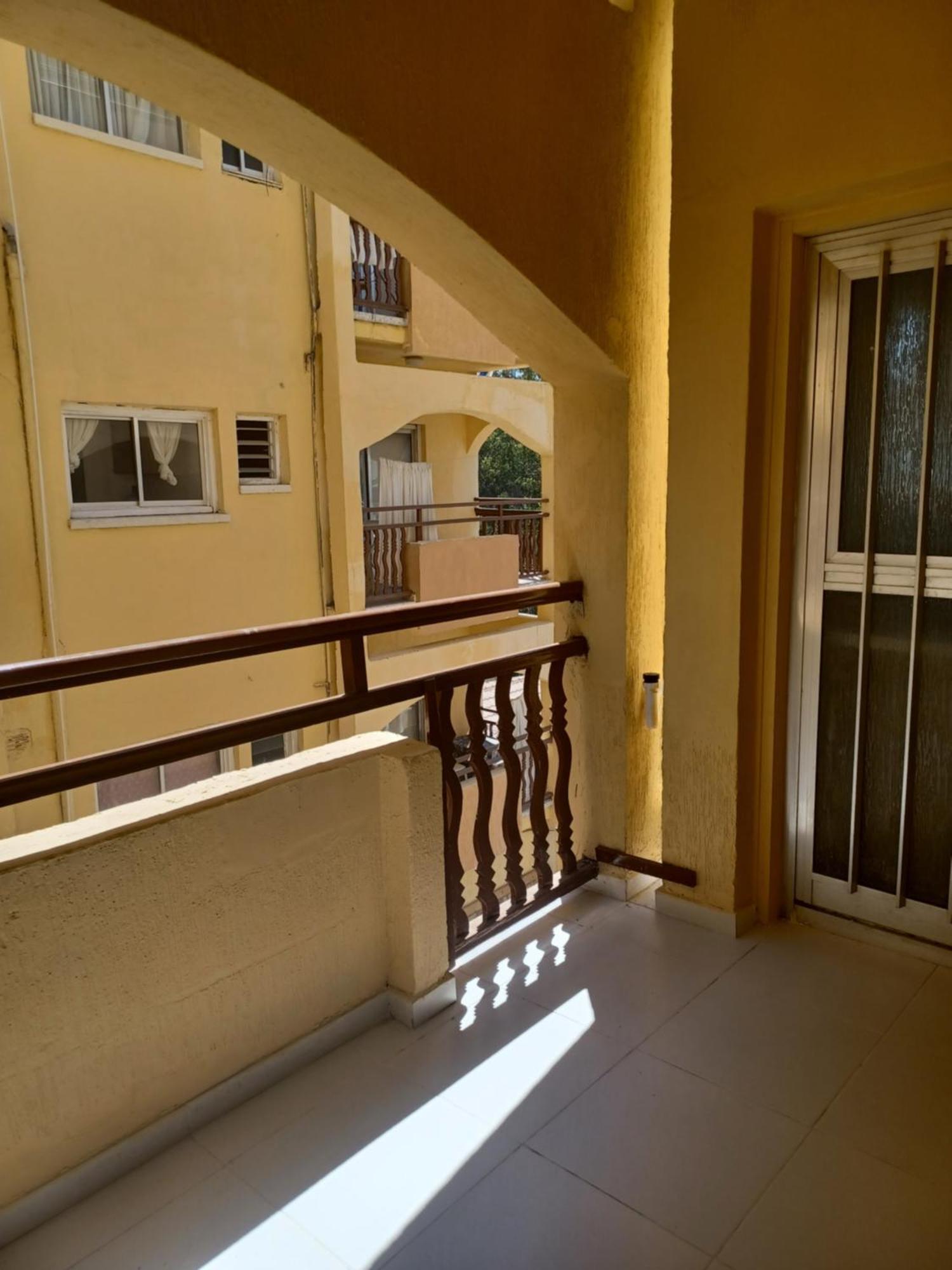 Terpsichore Holiday Apts Лимасол Экстерьер фото