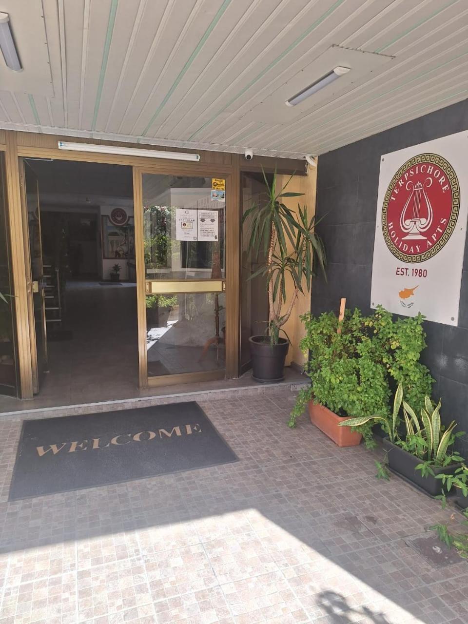Terpsichore Holiday Apts Лимасол Экстерьер фото