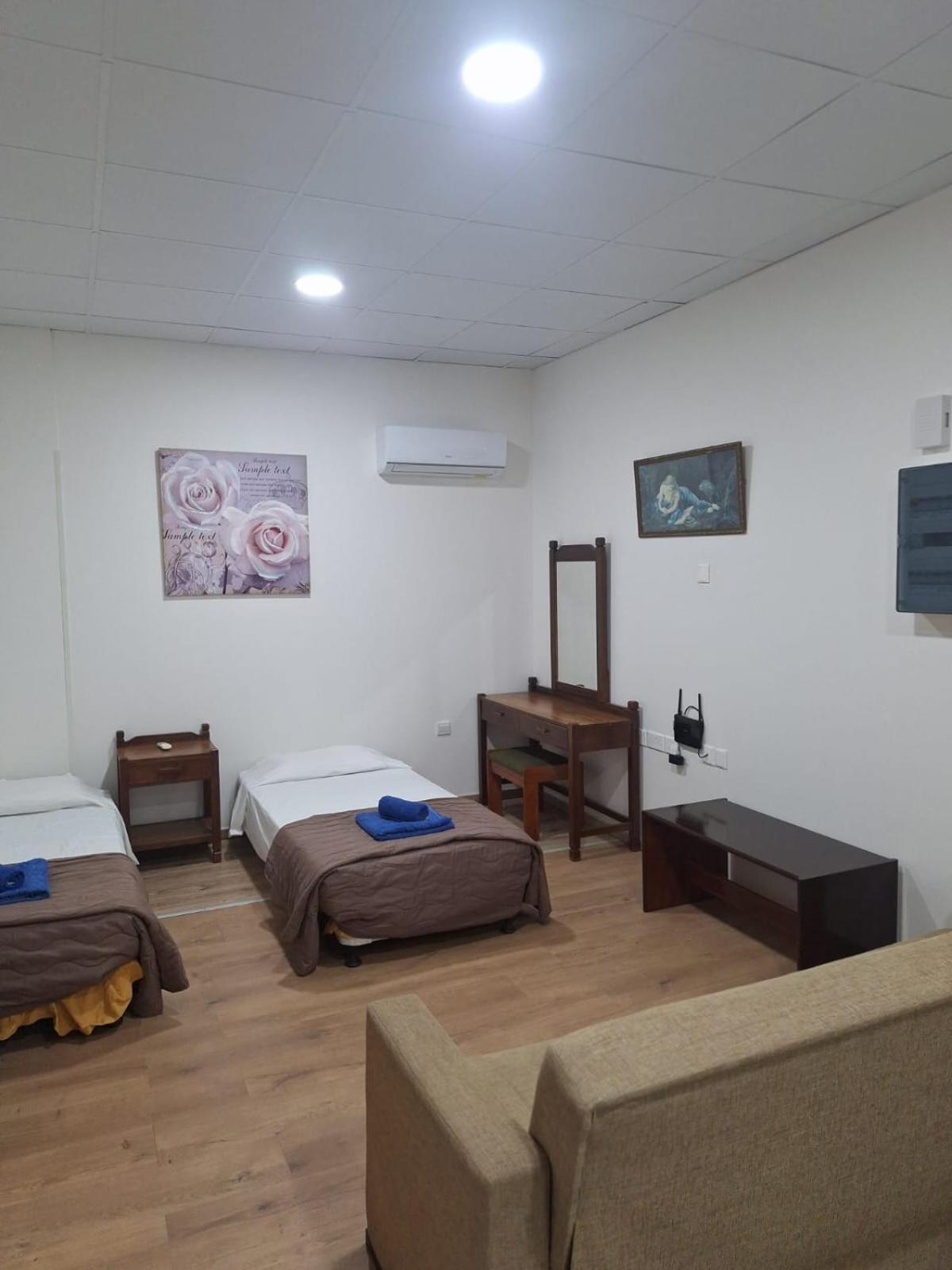 Terpsichore Holiday Apts Лимасол Экстерьер фото