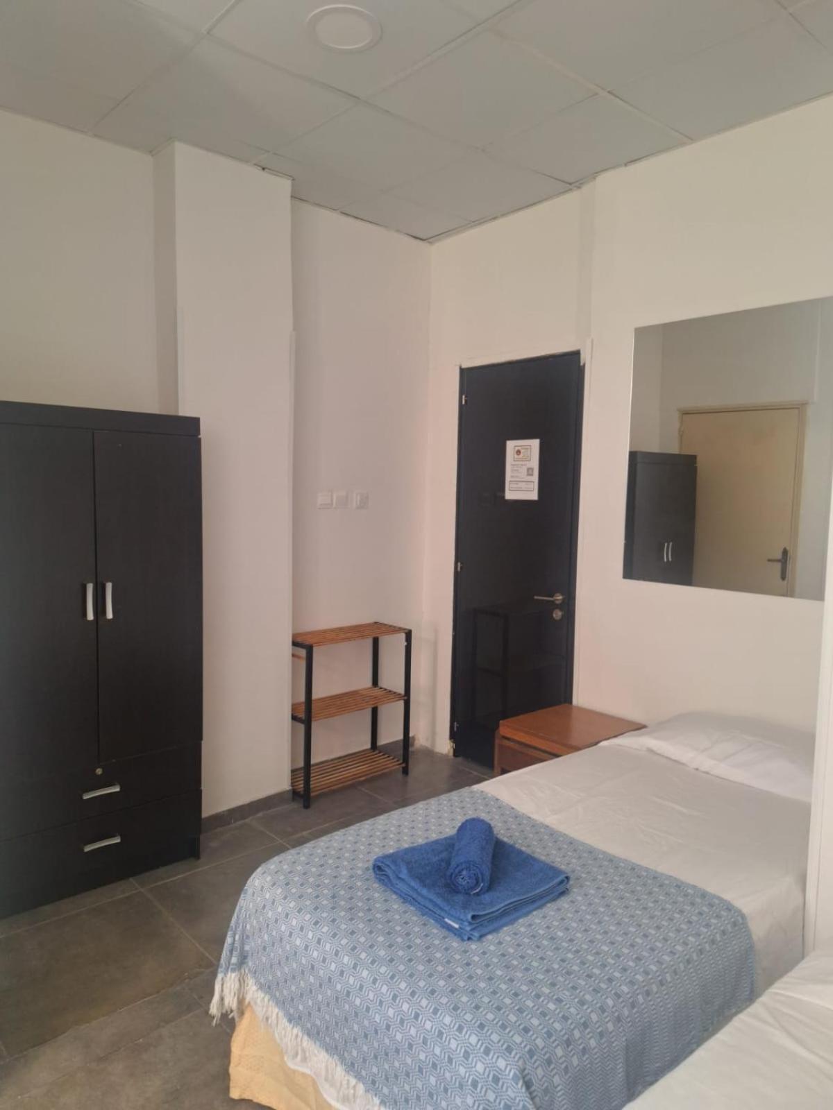 Terpsichore Holiday Apts Лимасол Экстерьер фото